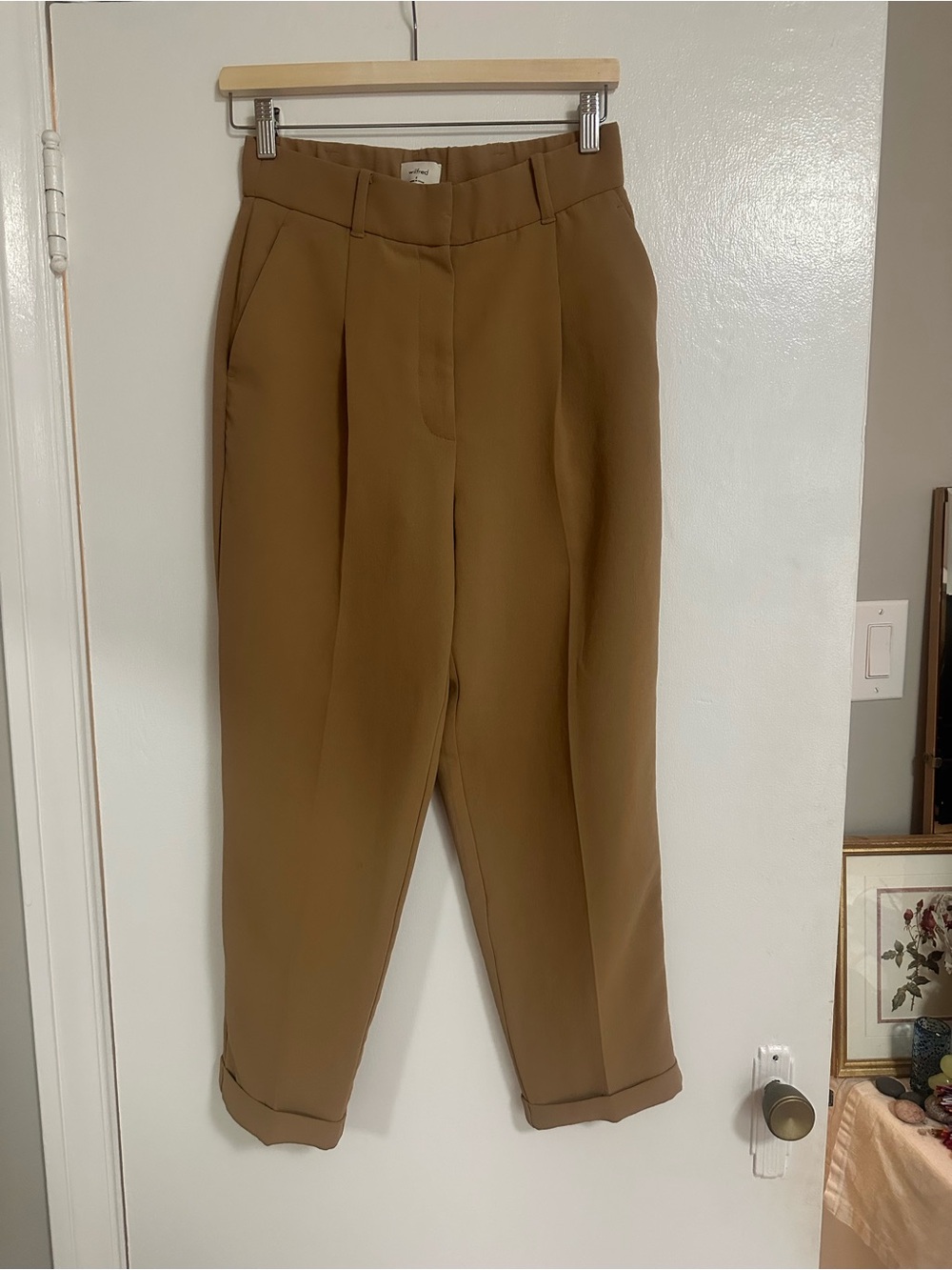 Wilfred Cropped High-Waist Tapered Trousers in Camel